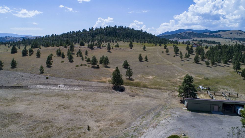 Gannon Rentals Storage Units : 1287 State Highway 282, Clancy, MT 59634